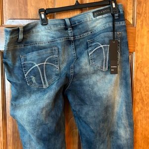 New Rock & Royal Womens Jeans 20 NWT